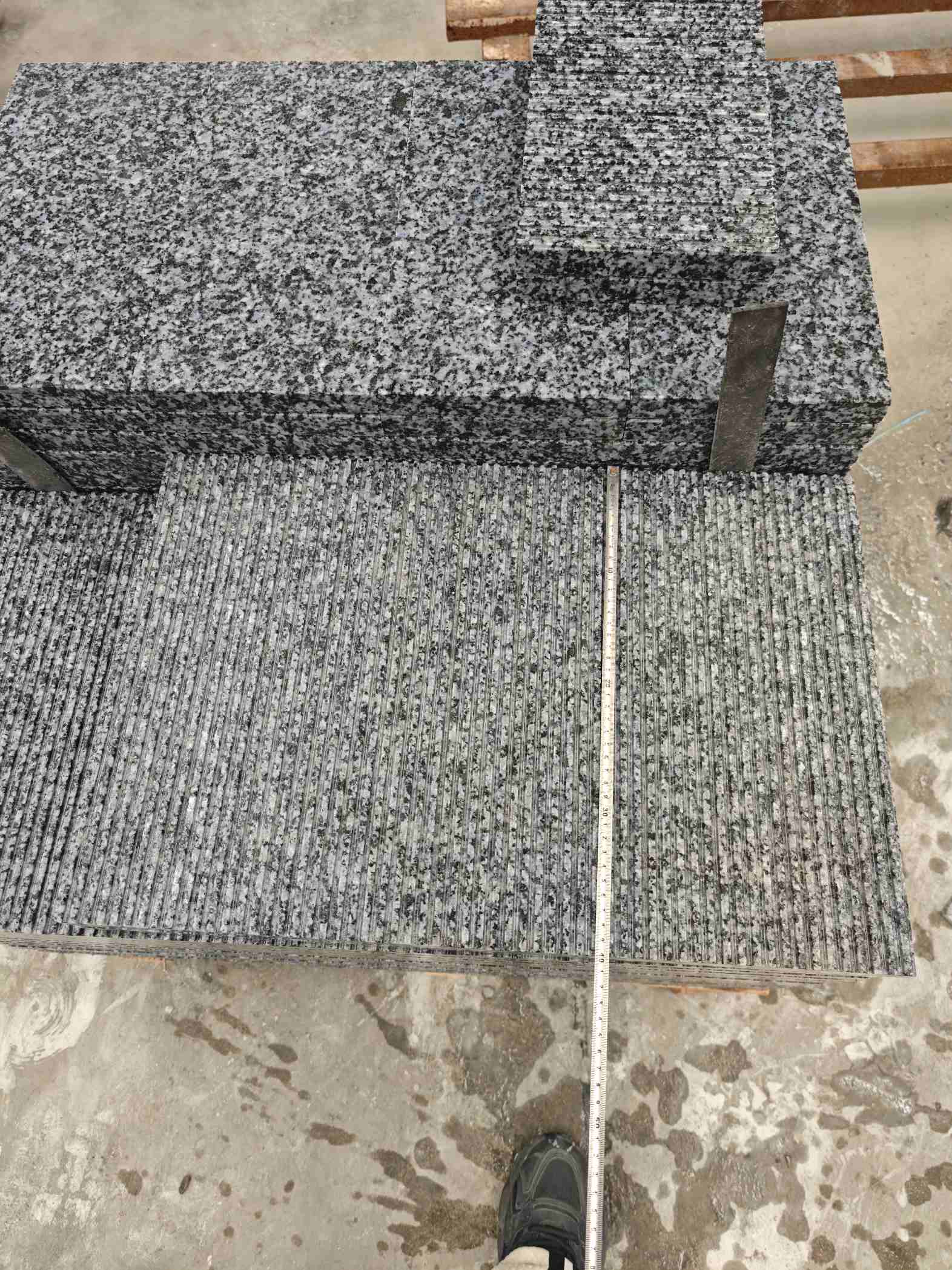 黄冈芝麻黑拉丝面