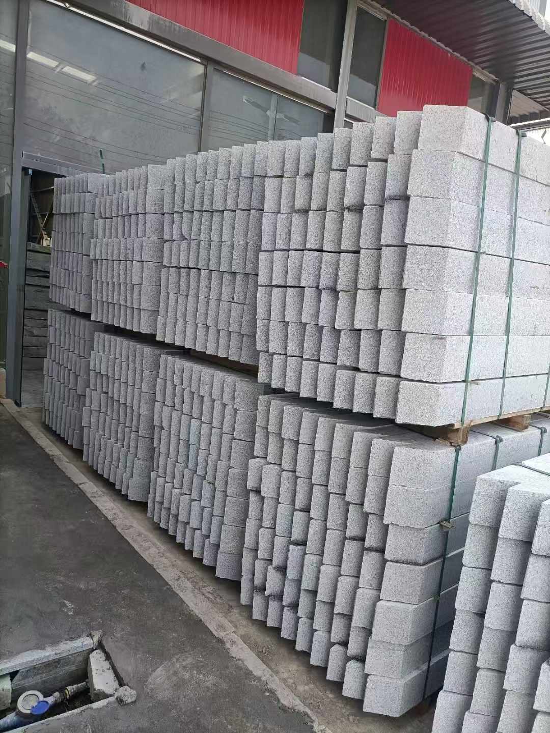 黄冈芝麻白树围石 树池