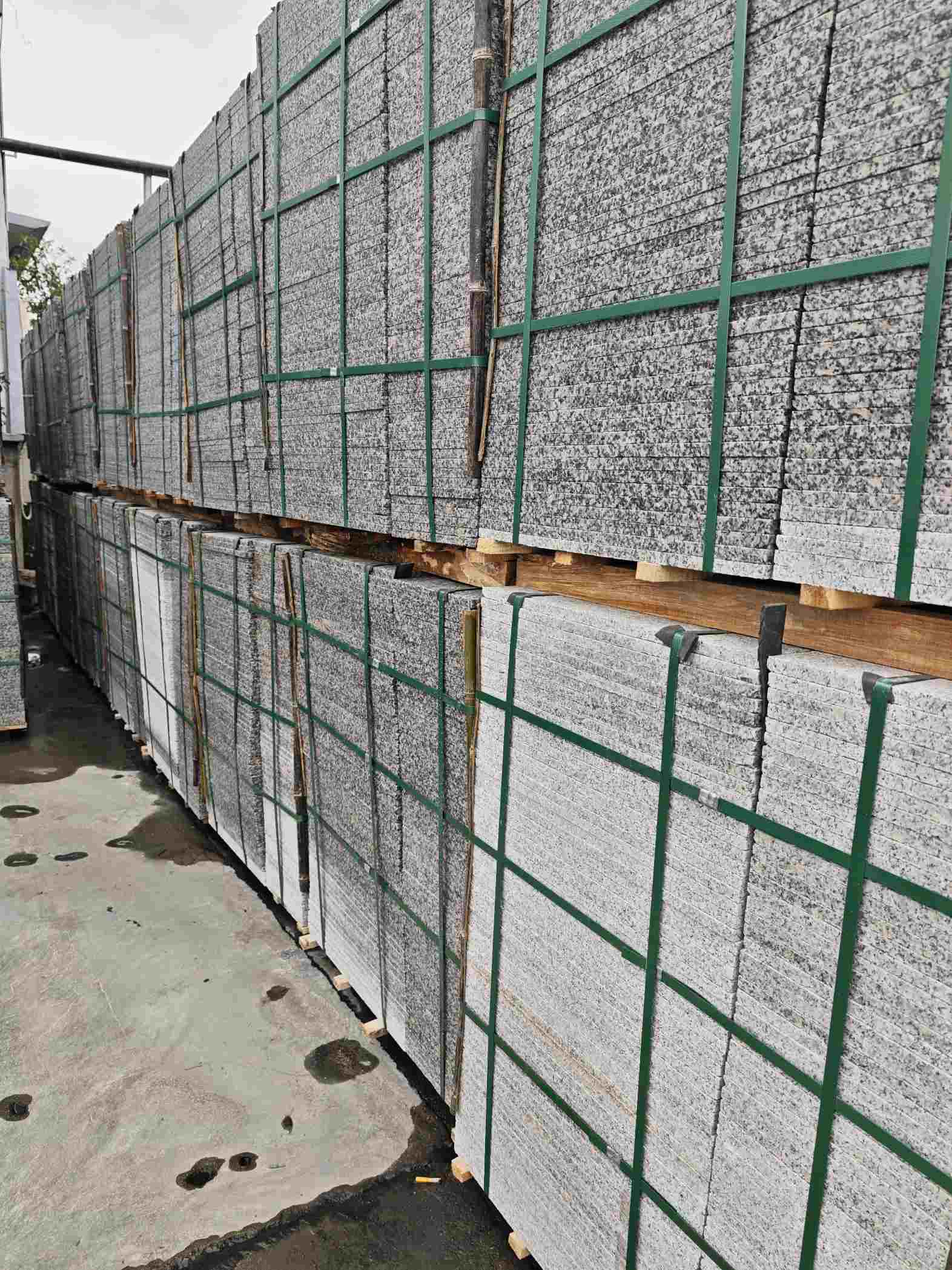 黄冈芙蓉白地铺石，石材地铺石